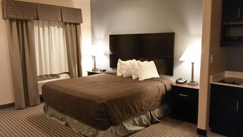 Atria Inn & Suites Three Rivers Quarto foto